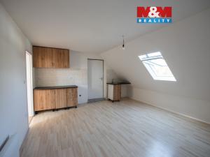 Pronájem bytu 4+kk, Pardubice - Svítkov, U Trojice, 81 m2