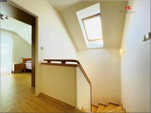 Prodej rodinného domu, Sulice, K Potoku, 192 m2