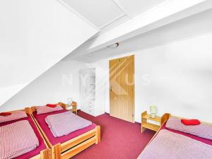 Prodej rodinného domu, Josefův Důl, 668 m2