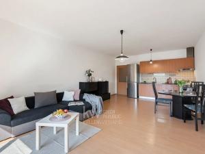 Prodej bytu 2+kk, Jesenice, Za Rybníkem, 56 m2