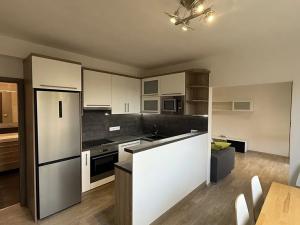 Pronájem bytu 3+kk, Zlín, Kúty, 63 m2