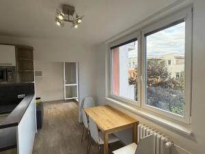 Pronájem bytu 3+kk, Zlín, Kúty, 63 m2