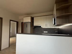 Pronájem bytu 3+kk, Zlín, Kúty, 63 m2