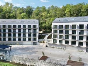 Pronájem bytu 2+kk, Praha - Hlubočepy, Na Zlíchově, 37 m2