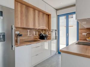 Prodej vily, Makarska, Chorvatsko, 400 m2