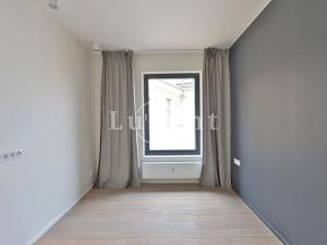 Pronájem bytu 3+kk, Praha - Vinohrady, náměstí Jiřího z Poděbrad, 112 m2