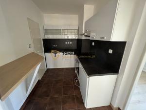 Pronájem bytu 2+1, Zlín, Štefánikova, 98 m2