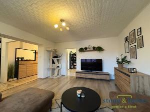 Pronájem bytu 2+1, Meziboří, Hornická, 60 m2