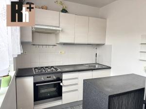 Prodej bytu 3+1, Orlová, Lesní, 56 m2