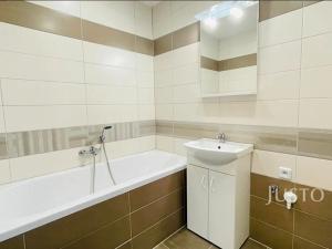 Pronájem bytu 2+1, Teplice, Alejní, 50 m2
