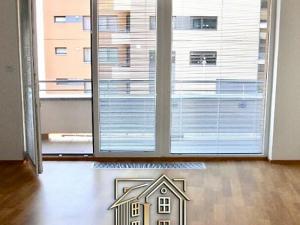 Pronájem bytu 1+kk, Praha - Kamýk, Kramperova, 31 m2