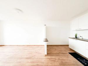 Pronájem bytu 2+kk, Ostrava, Zdeňka Bára, 48 m2