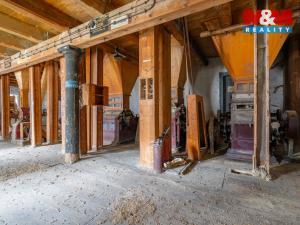 Prodej historického objektu, Klatovy - Beňovy, 934 m2