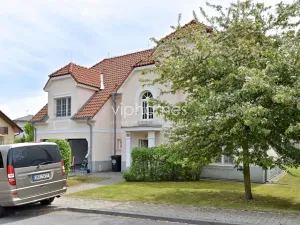 Pronájem vily, Praha - Nebušice, K vinicím, 288 m2