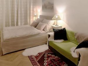 Pronájem bytu 1+1, Praha - Nusle, Sekaninova, 30 m2