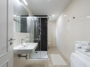 Prodej bytu 1+kk, Praha - Nové Město, Washingtonova, 31 m2