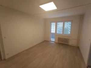 Pronájem bytu 2+1, Olomouc, tř. Kosmonautů, 52 m2