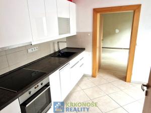 Pronájem bytu 2+1, Trutnov - Horní Staré Město, Horská, 80 m2