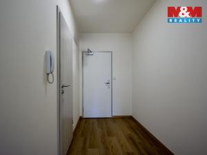 Pronájem bytu 1+kk, Zlín, Nad Stráněmi, 34 m2