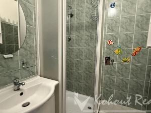 Pronájem bytu 2+1, Praha - Malešice, Ovčárská, 55 m2