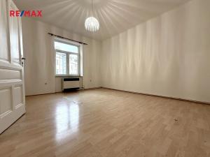 Prodej bytu 1+1, Praha - Vršovice, Ruská, 39 m2