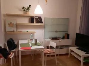 Pronájem bytu 3+kk, Praha - Dejvice, Lindleyova, 78 m2