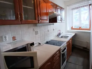 Pronájem bytu 2+kk, Praha - Libeň, V Holešovičkách, 42 m2