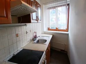 Pronájem bytu 2+kk, Praha - Libeň, V Holešovičkách, 42 m2