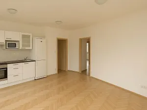 Pronájem bytu 4+kk, Praha - Komořany, Na Homoli, 78 m2