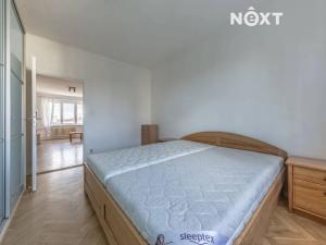Pronájem bytu 2+1, Praha - Vršovice, náměstí Svatopluka Čecha, 60 m2