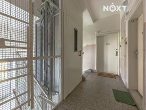 Pronájem bytu 2+1, Praha - Vršovice, náměstí Svatopluka Čecha, 60 m2