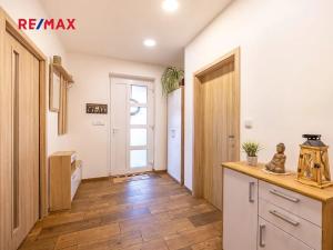 Prodej rodinného domu, Kostelec nad Černými lesy, 140 m2