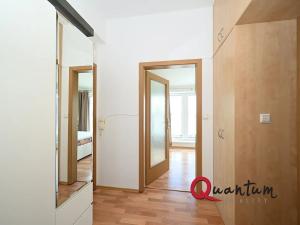 Pronájem bytu 2+kk, Jesenice, Sluneční, 66 m2