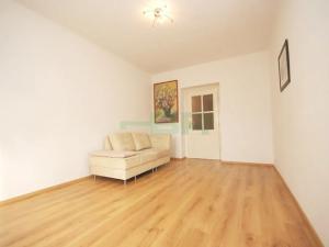 Pronájem bytu 1+1, Praha - Vinohrady, Libická, 37 m2
