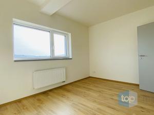 Pronájem bytu 3+kk, Králův Dvůr, Spojovací, 51 m2