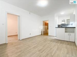 Pronájem bytu 2+kk, Hulín, Družba, 38 m2