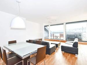 Pronájem bytu 4+kk, Praha - Radlice, Radlická, 139 m2