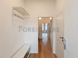 Pronájem bytu 1+kk, Praha - Podolí, U Kublova, 29 m2