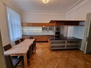 Pronájem bytu 4+kk, Praha - Nové Město, Jungmannovo náměstí, 129 m2