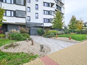 Pronájem bytu 2+kk, Praha - Střížkov, Lovosická, 54 m2