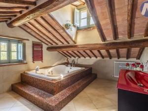 Prodej vily, Cortona, Itálie, 350 m2