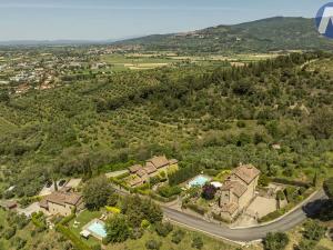 Prodej vily, Cortona, Itálie, 350 m2
