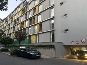 Pronájem bytu 2+kk, Praha - Prosek, Zubrnická, 50 m2