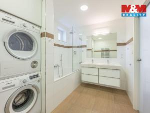 Prodej bytu 3+1, Praha - Dejvice, Na Špitálce, 99 m2