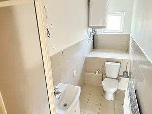 Prodej rodinného domu, Horní Bezděkov, Hlavní, 260 m2