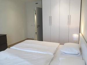 Pronájem bytu 2+kk, Praha - Stodůlky, Mukařovského