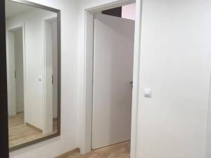 Pronájem bytu 2+kk, Praha - Stodůlky, Mukařovského