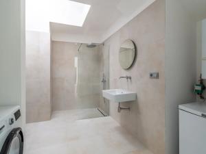 Pronájem bytu 2+kk, Praha - Nové Město, Zlatnická, 51 m2