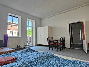 Prodej vícegeneračního domu, Nové Město pod Smrkem, Mírové náměstí, 540 m2