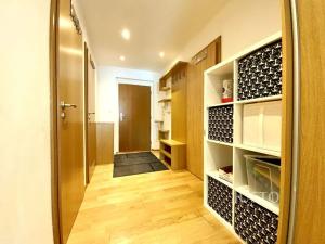 Prodej bytu 3+kk, Praha - Ďáblice, Nad Akcízem, 81 m2